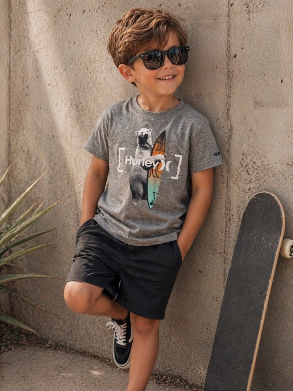 Boys Hurley Graphic Tee Size 6 Gray Surf Skate Casual Shirt